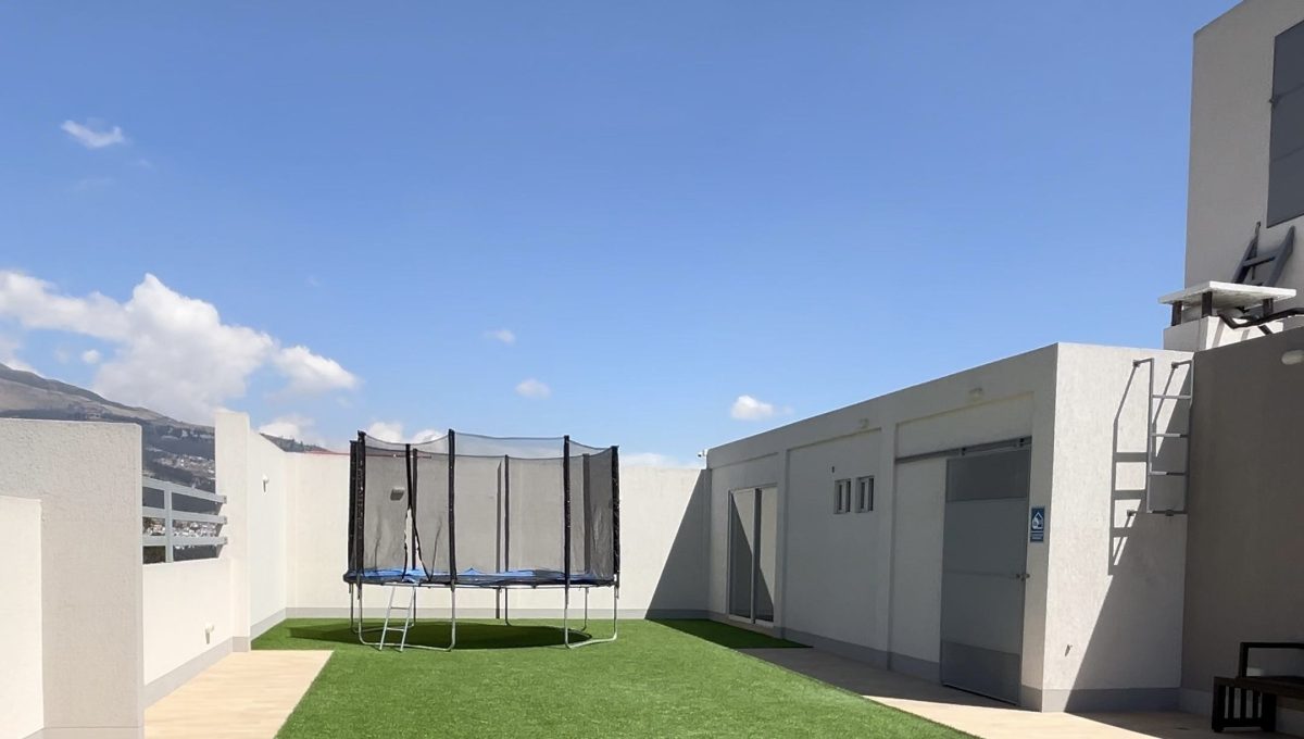 32a4a0af-028d-4b0a-a088-17c91b0c3ecc