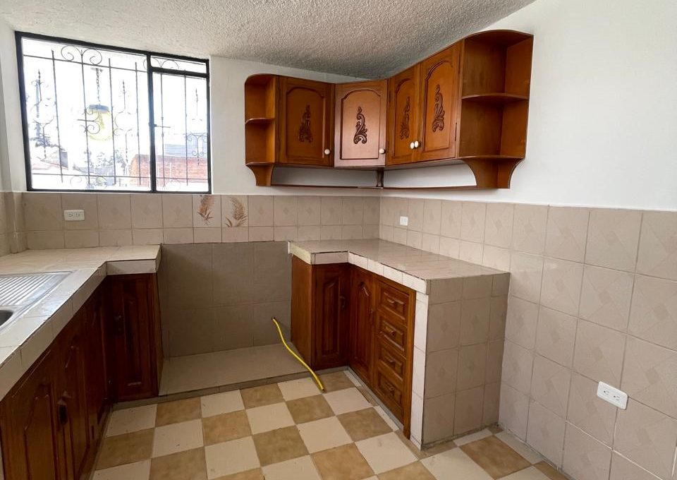 012d4d7f-fd91-4c07-95ea-60d4df308db9