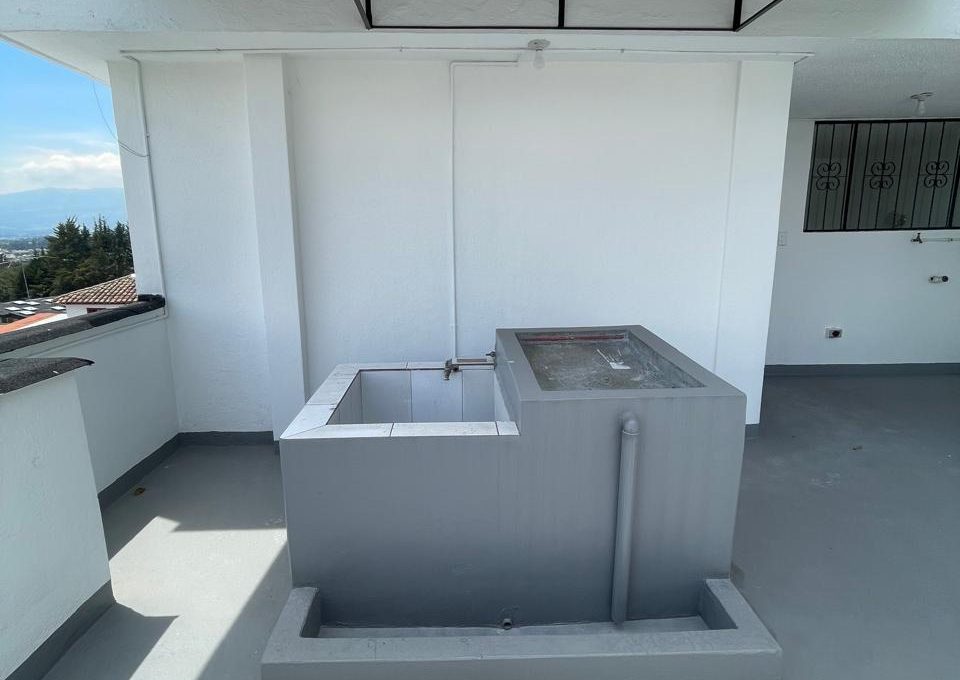 8fc868d0-c634-4a8b-a81a-97876adf78fc