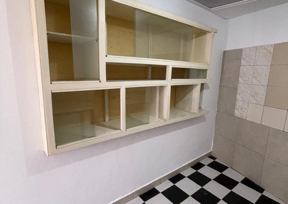 dbb6d161-b082-4c61-87ae-67f39d11103f